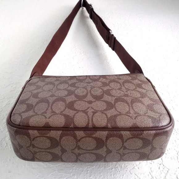 COACH Signature Pace Bag CR131 Khaki NOT FOR SALE - Picture 11 of 17